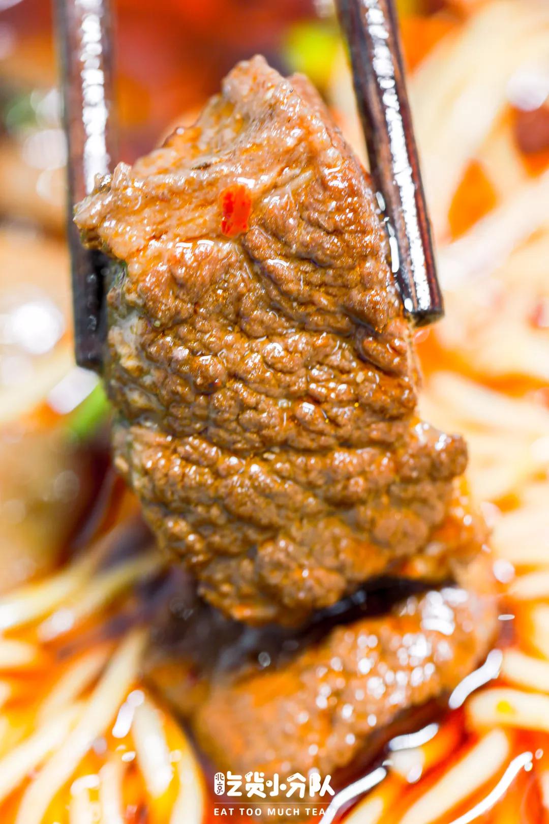 海口青年路美食街推荐,成都青年路美食街叫什么