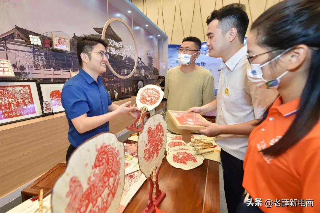 青年返乡创业有什么要求,大学生返乡创业都在干嘛