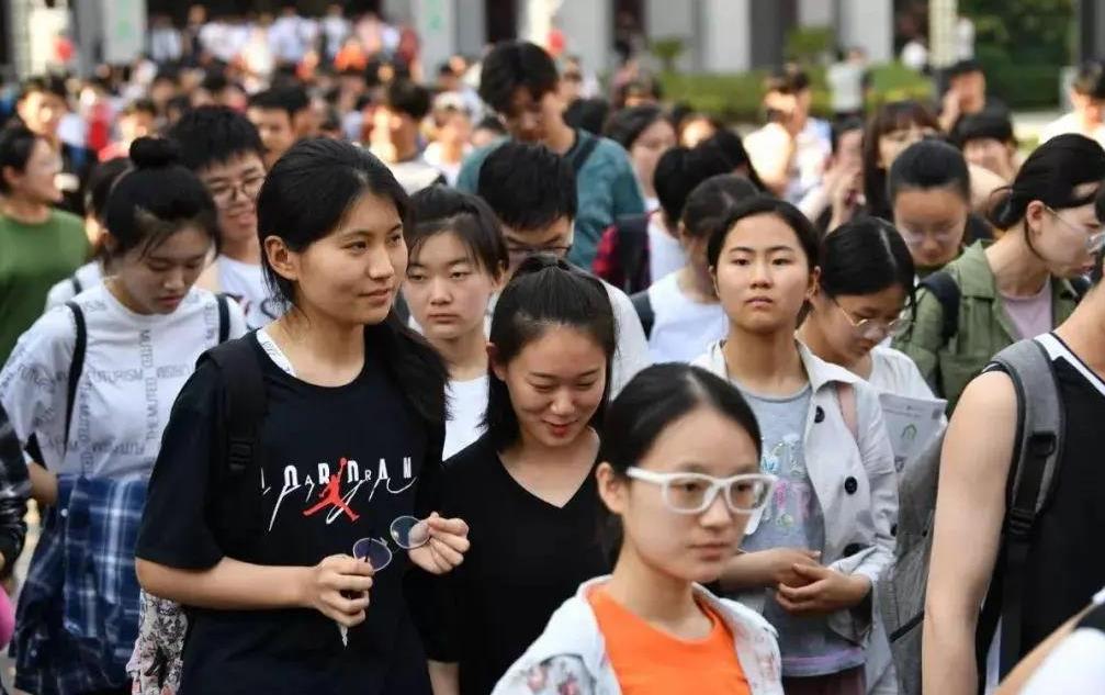 专科生就业前景好的专业推荐,专科生最容易就业的十个专业推荐