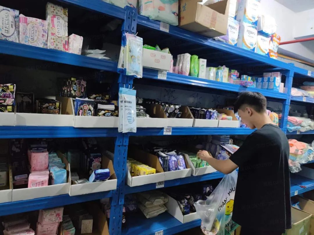 五大仓美团闪电仓,开一家美团闪电仓的成本