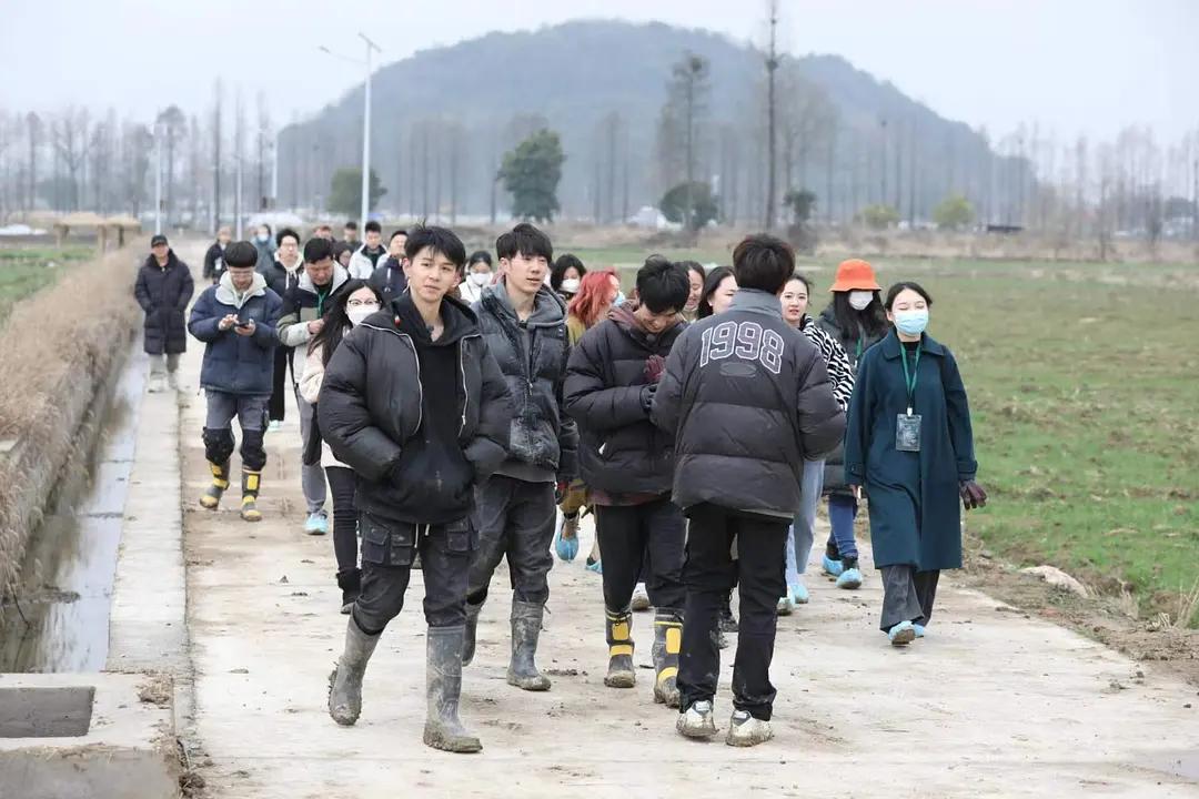 《种地吧》让人相信，综艺也可以“心诚则灵”