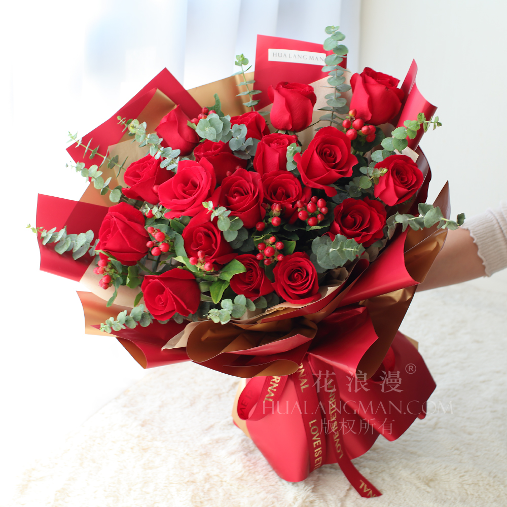 红色的玫瑰花代表什么寓意,情人节送粉玫瑰和红玫瑰的区别