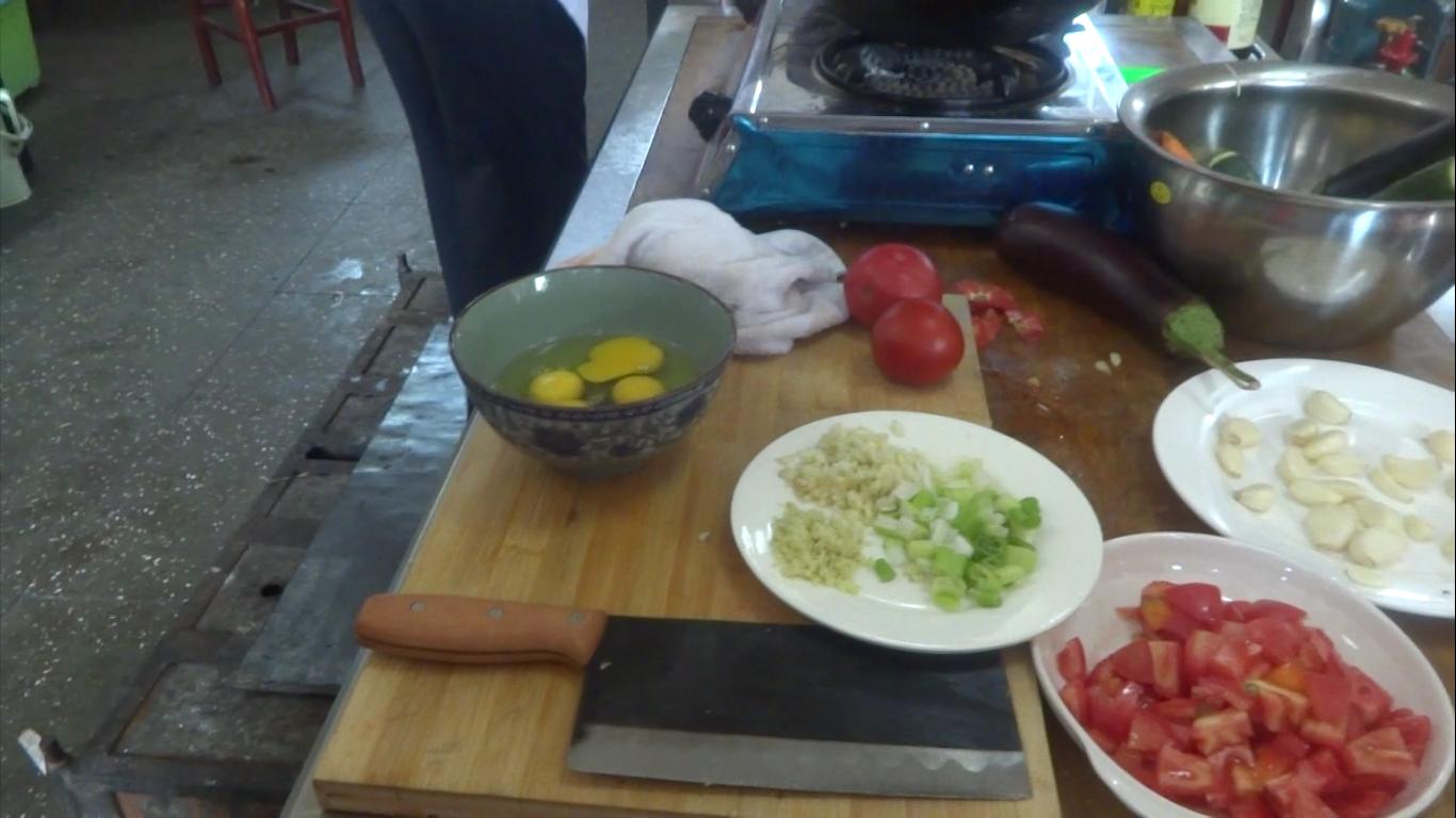 一辈子都吃不腻的西红柿炒鸡蛋,简单的家常菜西红柿炒鸡蛋