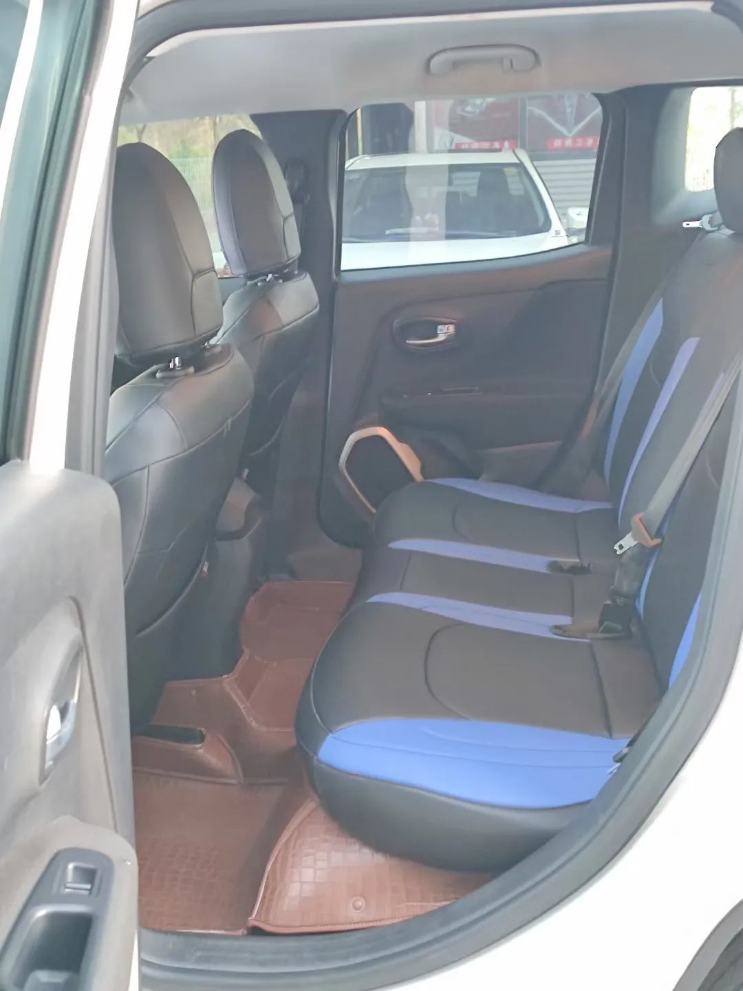 十堰龙信二手车市场雅阁,十堰龙信国际汽车城二手车直播