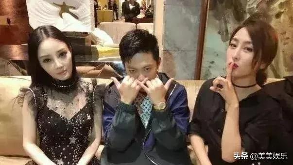 贾乃亮李小璐离婚后首次合体同框,贾乃亮李小璐离婚消息证实