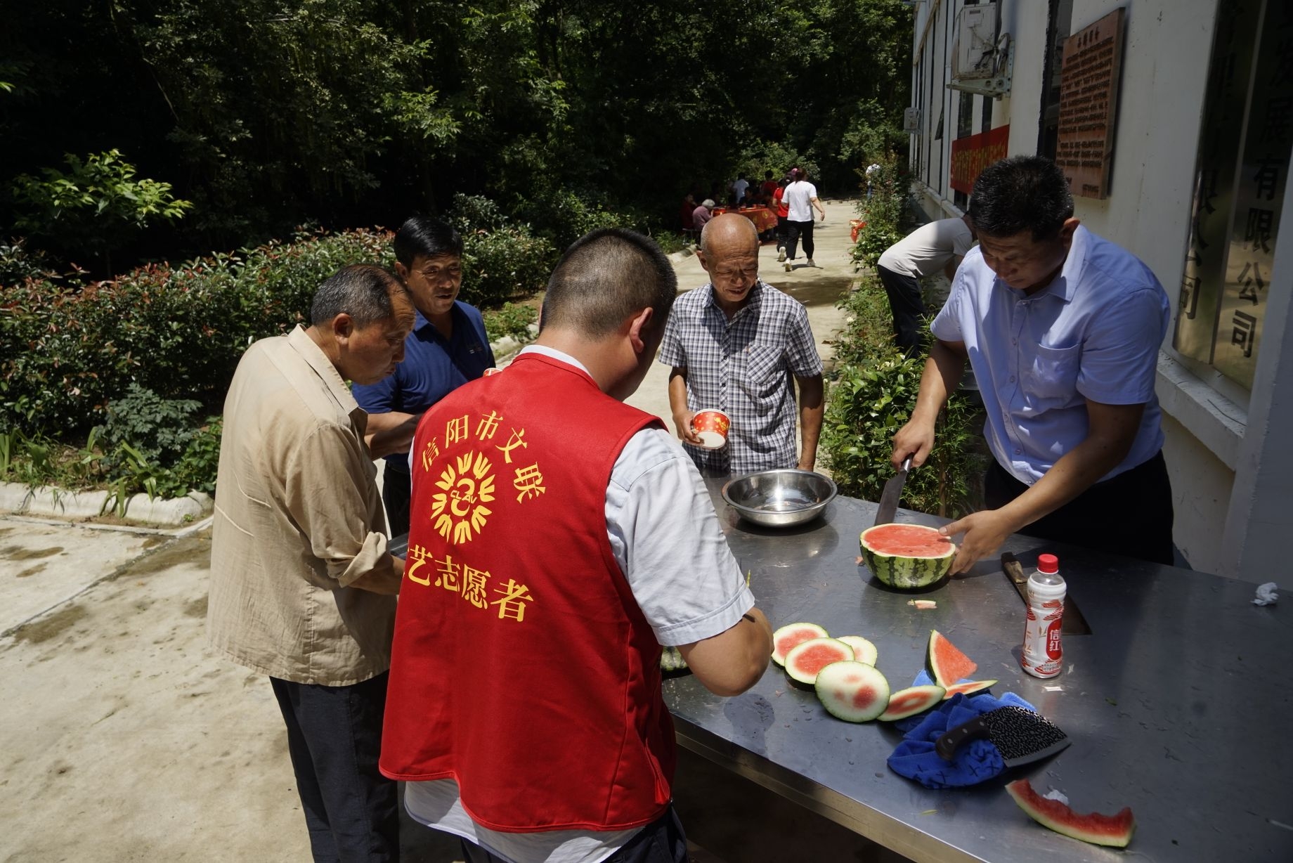文艺轻骑兵信阳||青山苍苍土门粽香