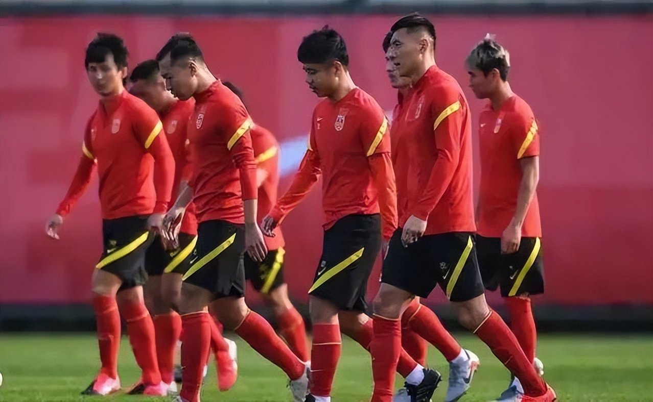 鐢疯冻浜氬啝0-7鎯ㄨ触,涓浗鐢疯冻鑱旇禌浜氬啝