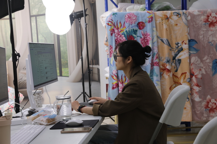 富安娜工厂直播,富安娜总部搬迁直播