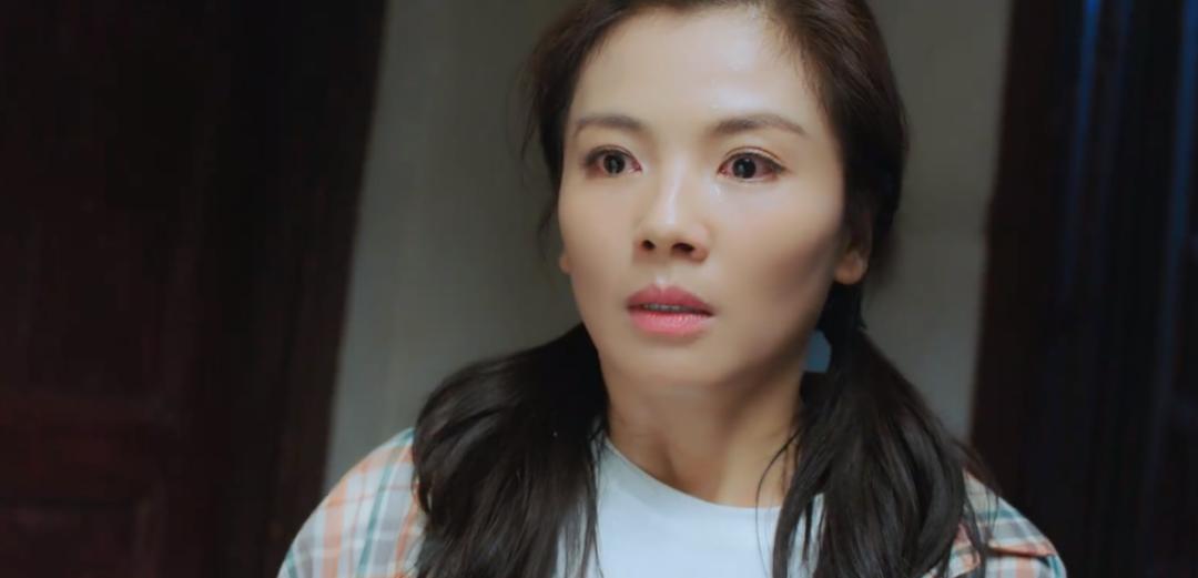 国产剧“修脸”成风，一秒镜头8000元，十级美颜磨皮堪比主播