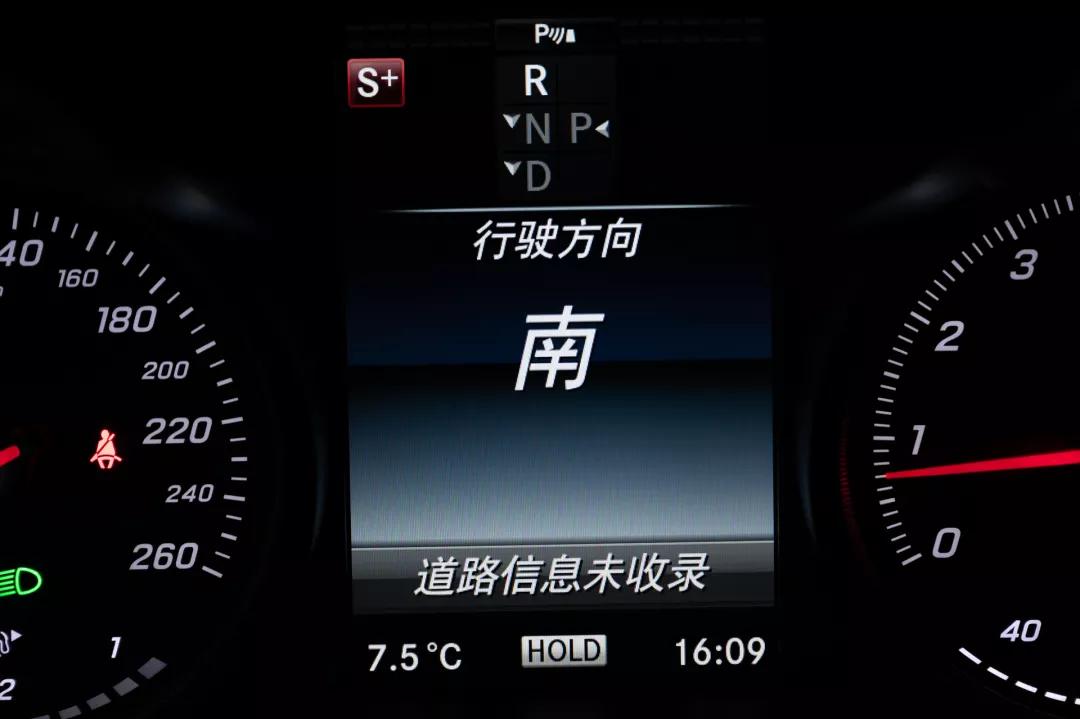 奔驰c200瓦罐6万公里二手价格,奔驰瓦罐c200