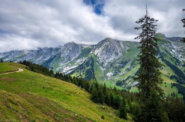 我国花3年时间收回，被强占了70年的领土，还意外发现稀有资源