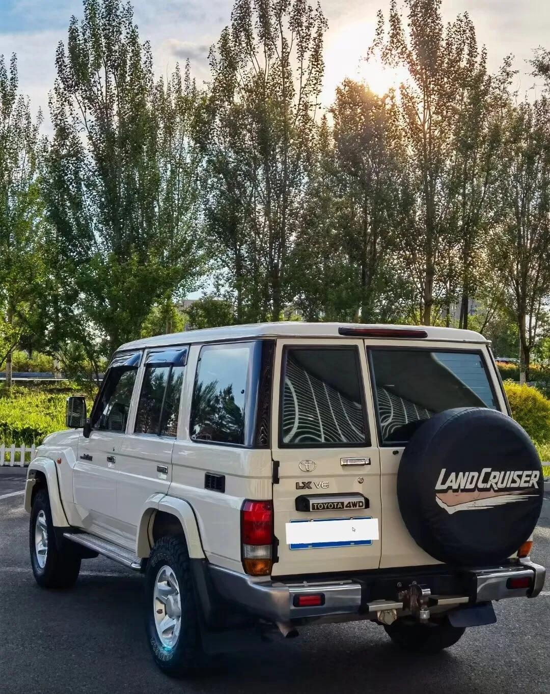 瑞泰lc76遥控车越野,不越野买lc76合适吗