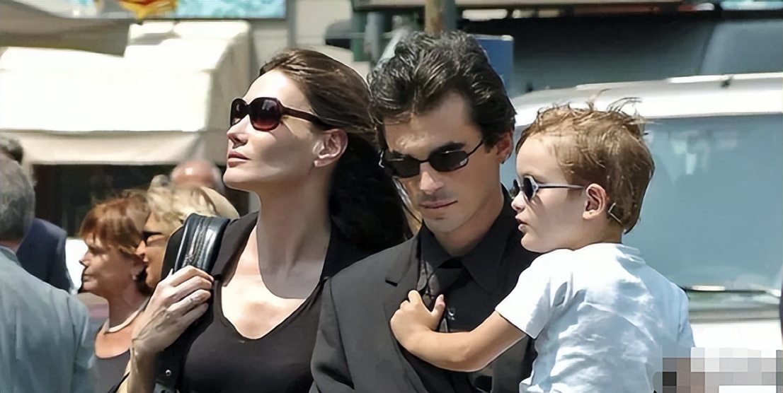 出轨男友儿子，情伤特朗普，她却转嫁法国总统，这个小三很劲爆