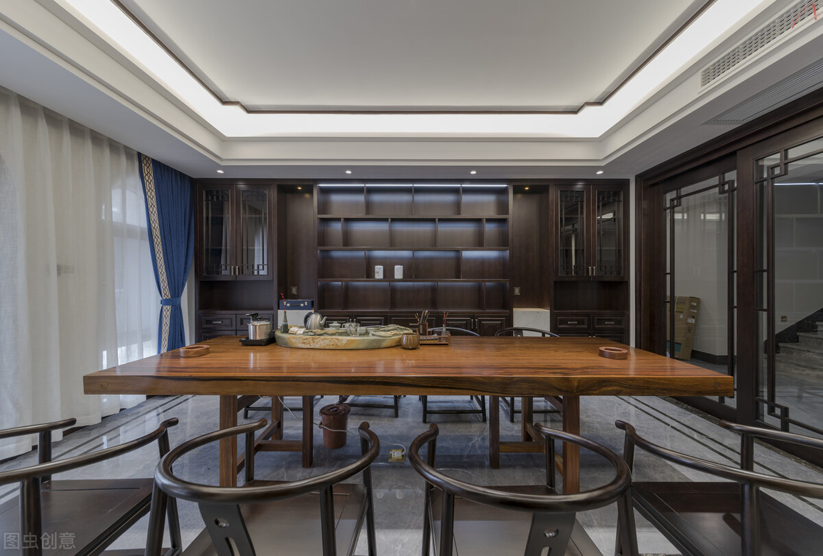 江苏茶楼找工作包吃包住,茶楼服务员包吃包住吗