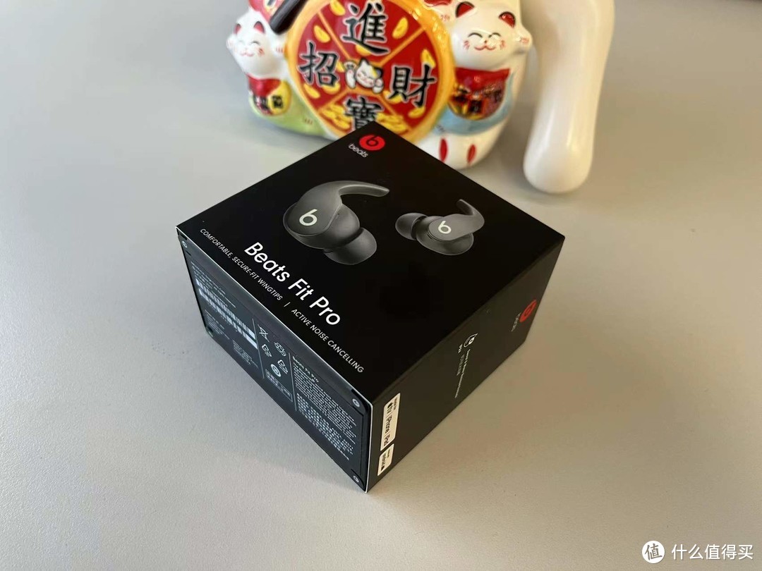 beatsfitpro耳机和苹果耳机2代对比,BeatsFitPro耳机评测