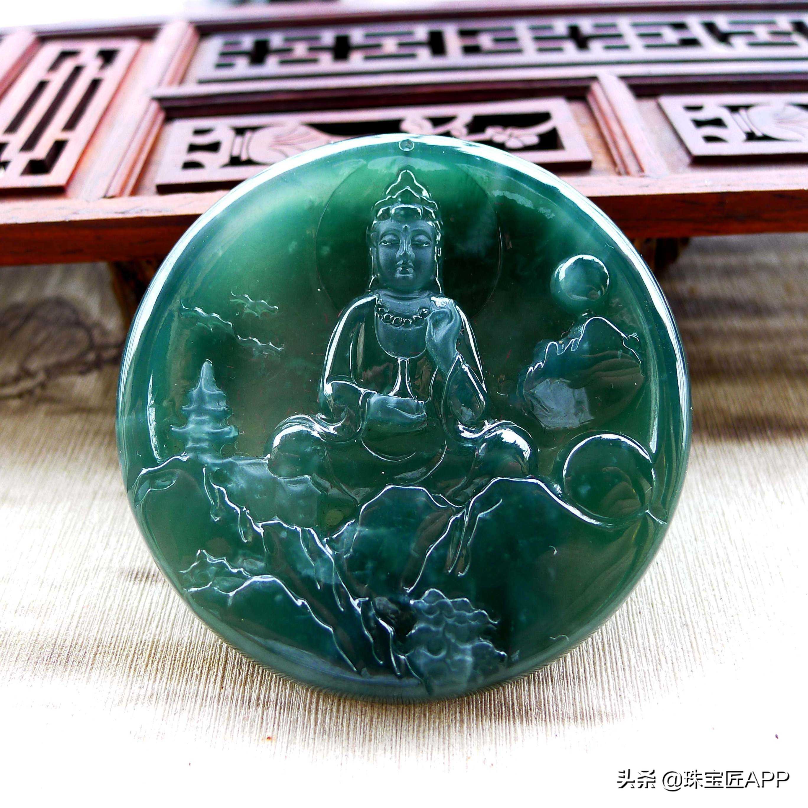 怎么区分危料和真正的翡翠,翡翠危料到底是什么