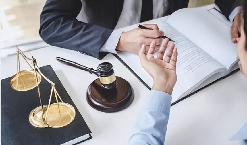 女儿被诬陷父亲霸气复仇,女儿被诬陷真相结局