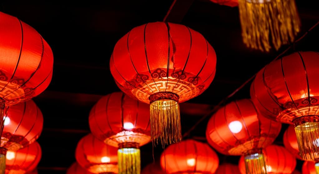 2023本命年躲春的正确方法与禁忌,2023本命年能穿白色衣服吗