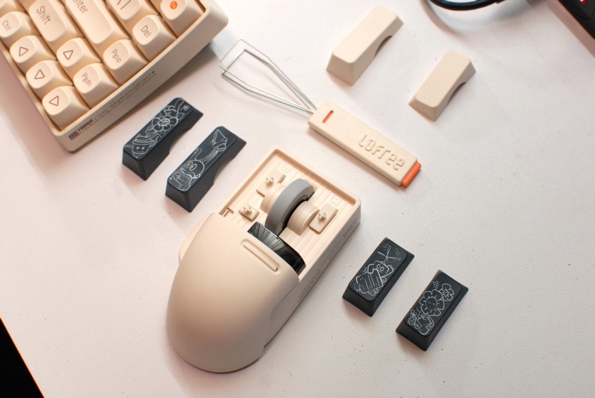 小翅三模无线鼠标评测,鼠标推荐无线三模轻量化透明