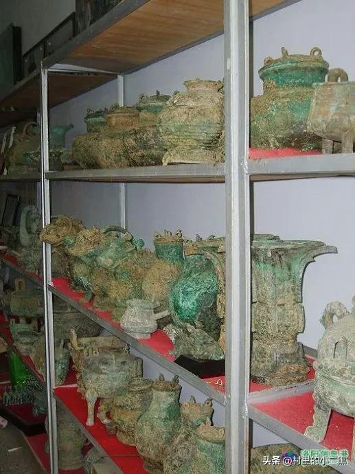 意大利挖出2300年前青铜器合集,意大利出土大量青铜器讲解