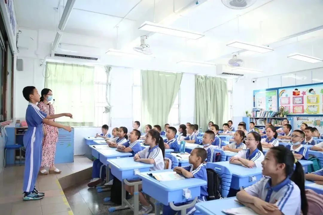 武鸣区红岭小学家长开放日,红岭实验学校上沙小学教师节表演