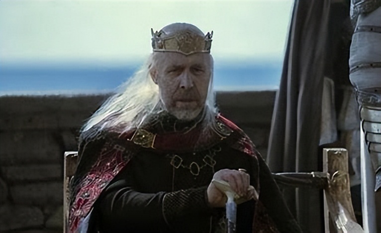 如何评价穹顶之下这部美剧,权力的游戏前传龙之家族解说