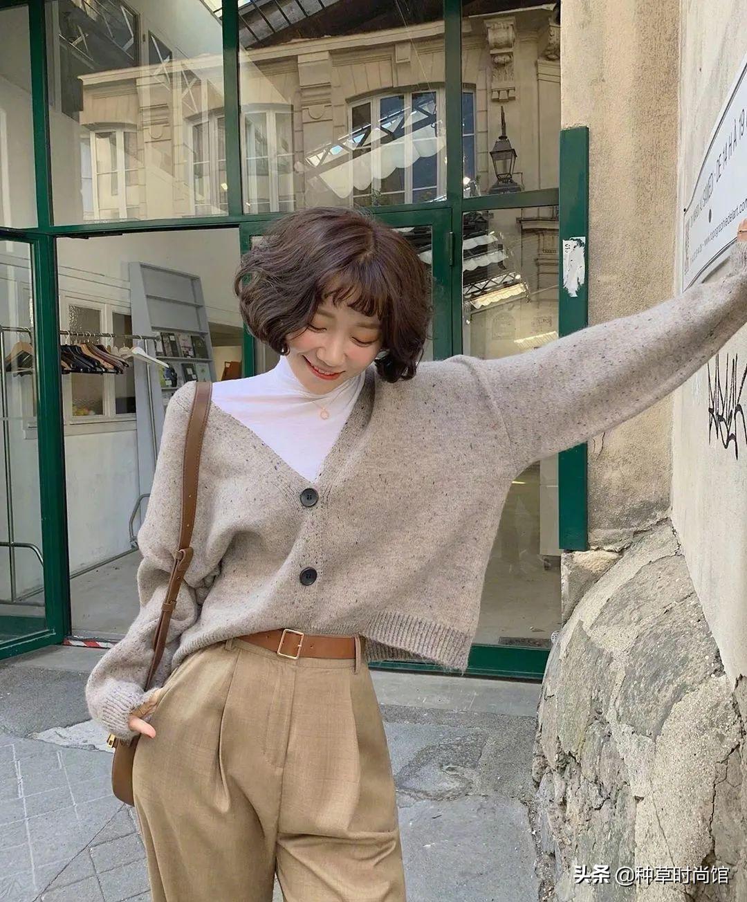 八字刘海怎么打理才不会显头秃,12岁圆脸头秃长发适合剪什么刘海