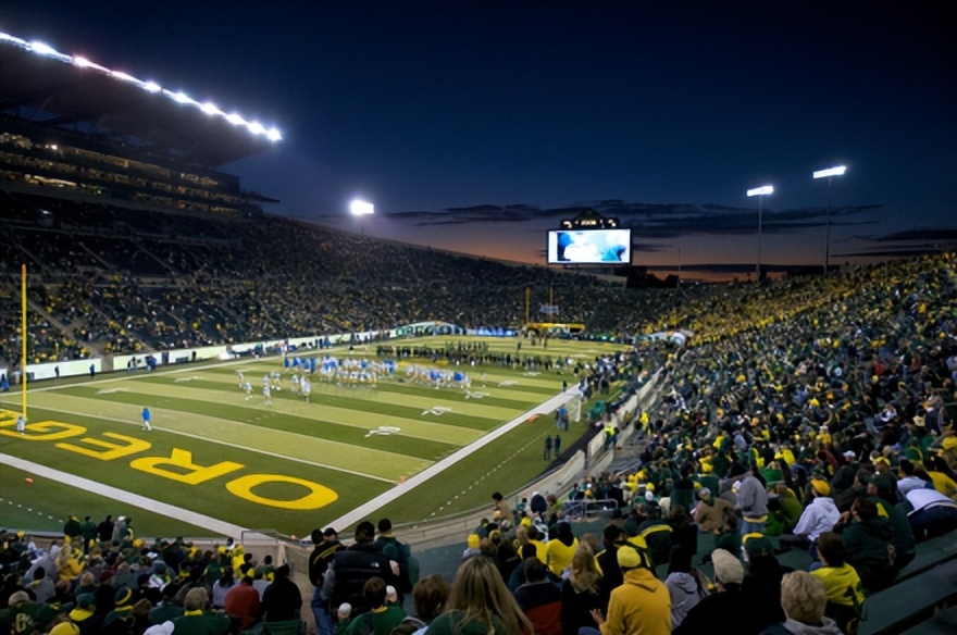 俄勒冈大学—一所具有百年历史，有世界级教育和研究水平著名学府