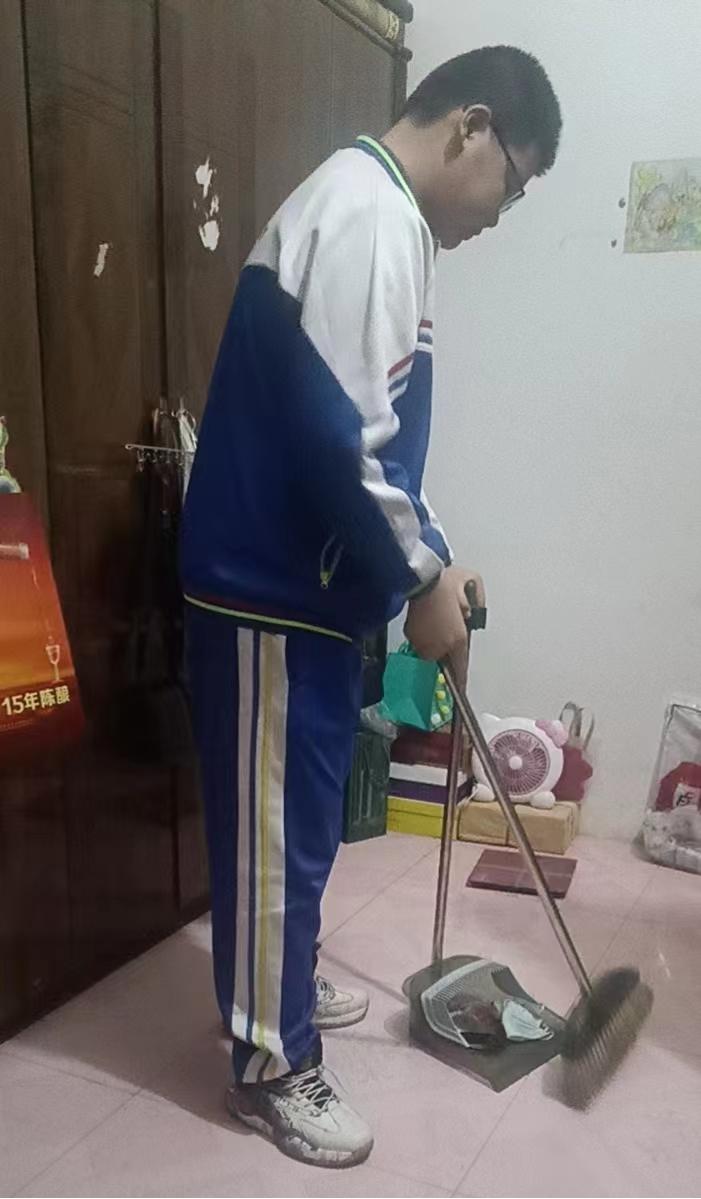 鏂囨槑璁颁簬蹇冪編寰疯返浜庤,鍔冲姩鍕や簬蹇冪編寰疯返浜庤涓婚鐝細