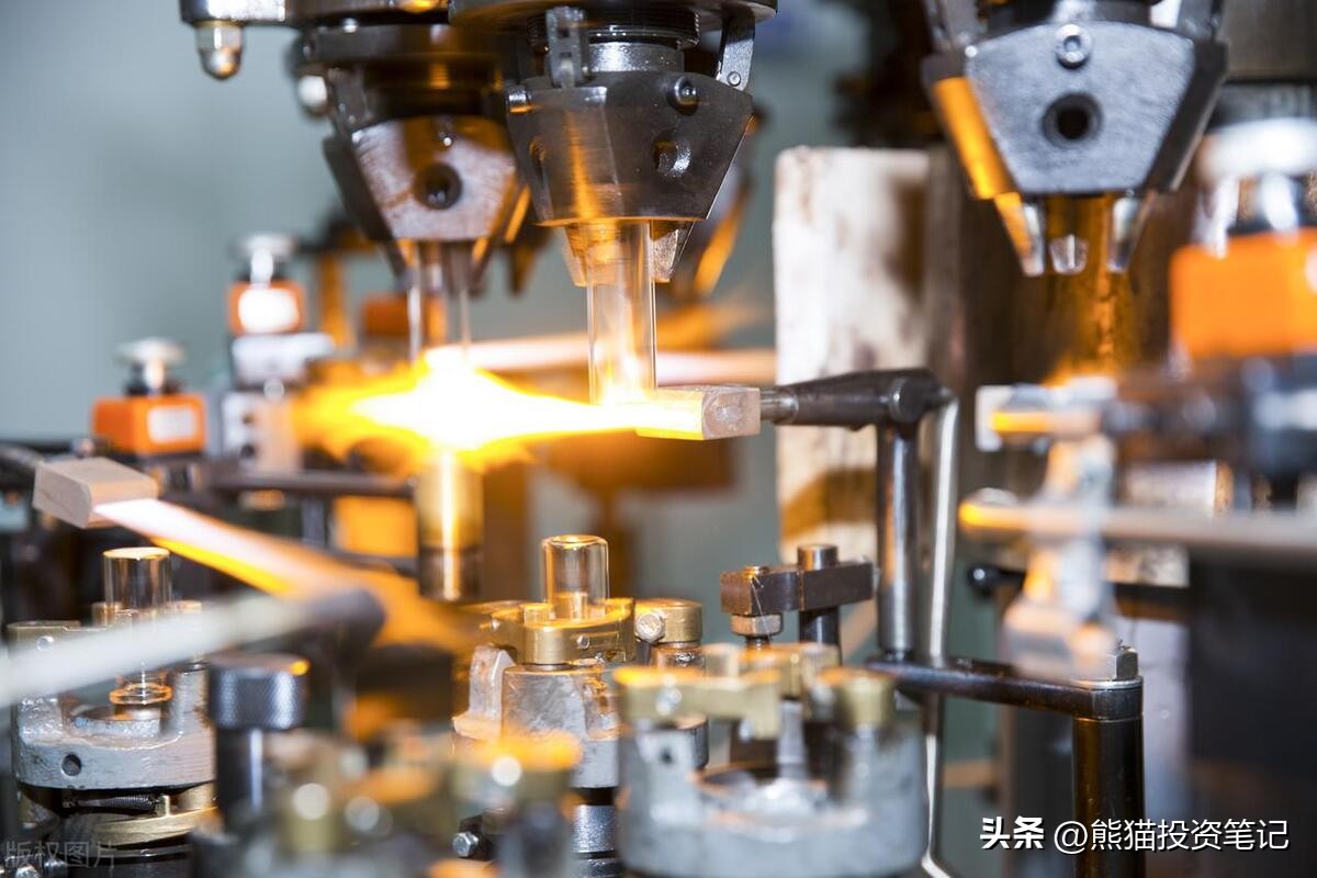 中国与东盟贸易突破万亿美元,中美贸易总量下降了吗