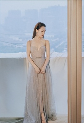 京城四美*冰白**：献媚成龙获杨受成独宠，下嫁男模却遭郑元畅*爱夺**