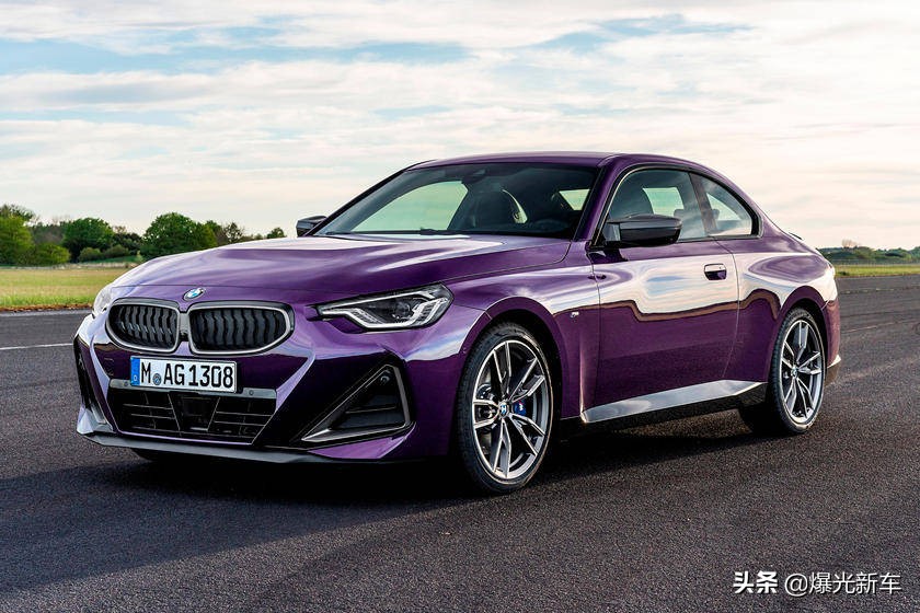 2022宝马2系两门轿跑车,2022款宝马2系225i曜夜版