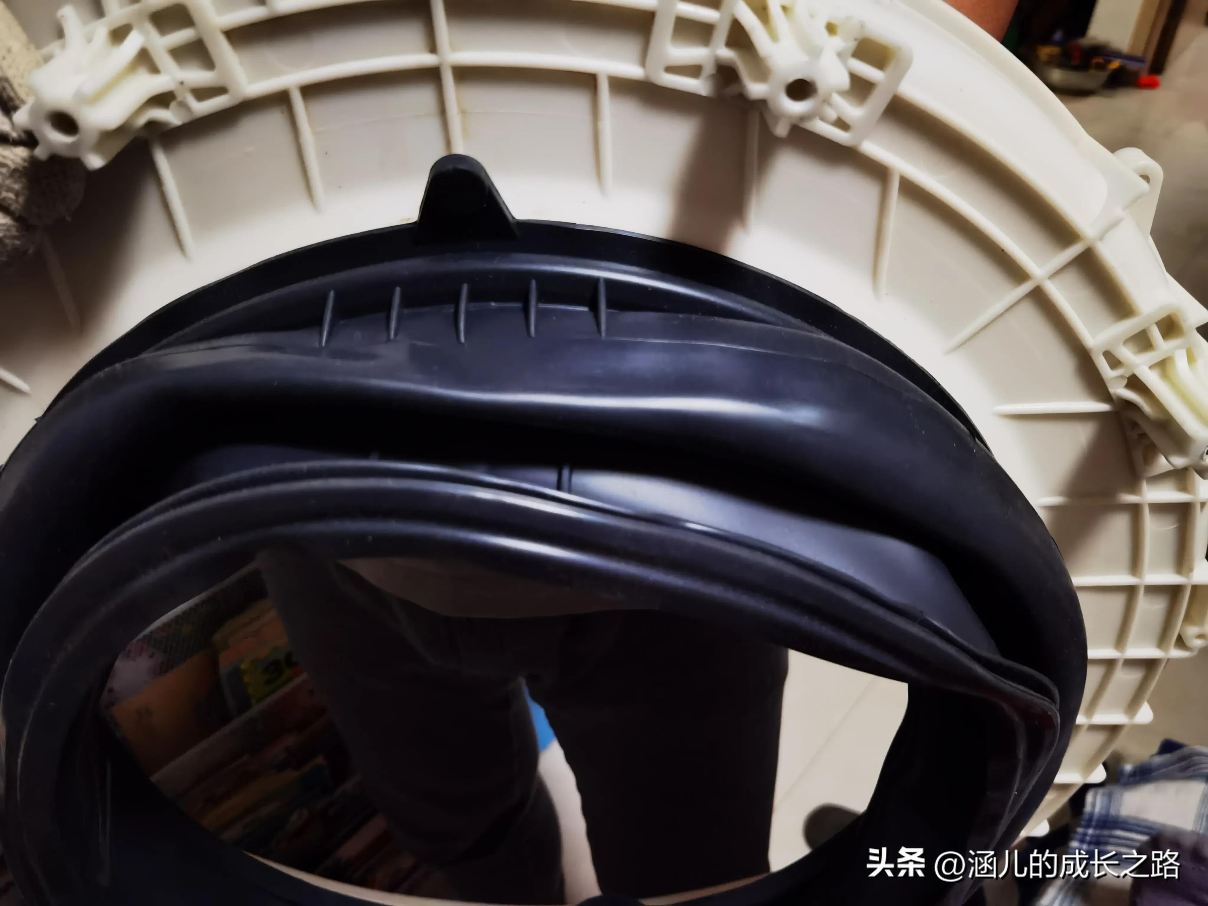 滚筒洗衣机滚筒旋转异响怎么回事,滚筒洗衣机滚筒转动异响怎么修