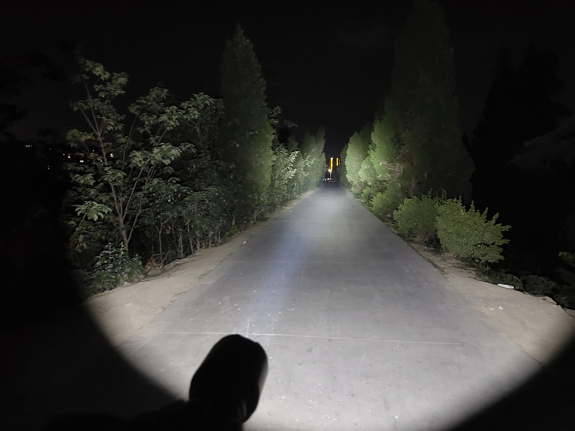 菲尼克斯tk75-2018手电评测,fenix菲尼克斯tk16v2.0战术手电筒