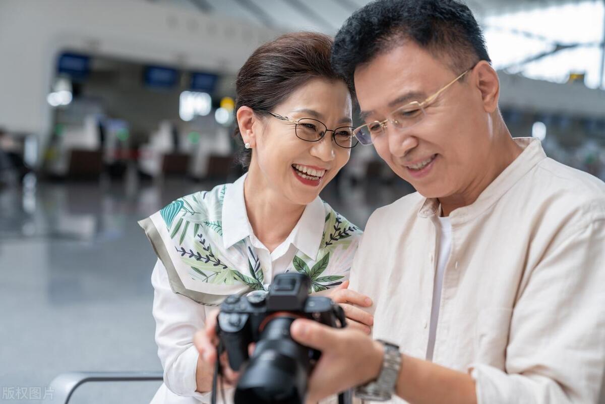 带父母北京旅游五天四夜,带爸妈吃饭旅游