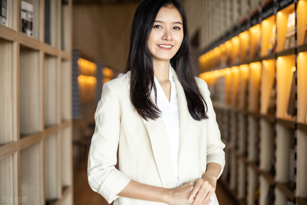 银行工作真的很苦逼吗,很多人吐槽银行工作