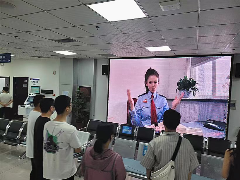 电信诈骗宣传活动总结税务局,派出所协同政府开展反诈骗宣传