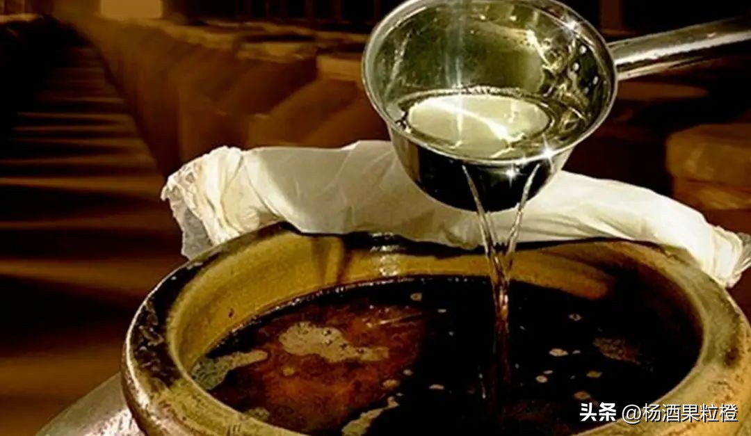 白酒中的辣味该如何降低呢,白酒度数低怎么升高