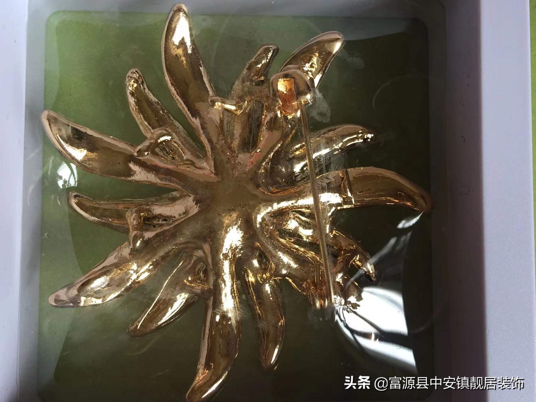 大号彼岸花胸针,蓝色马蹄莲胸针