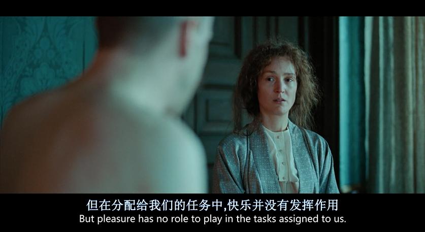 抱歉，该上热搜的是她，不是男足