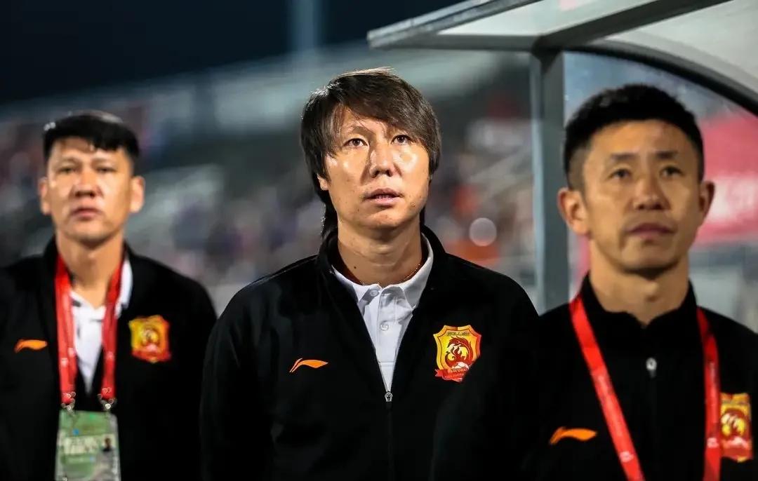 李铁案件的深入调查，举报人陆续浮出水面