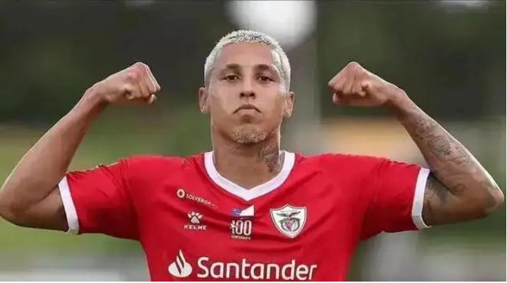 山东泰山发布战国安海报,山东泰山队宣传海报