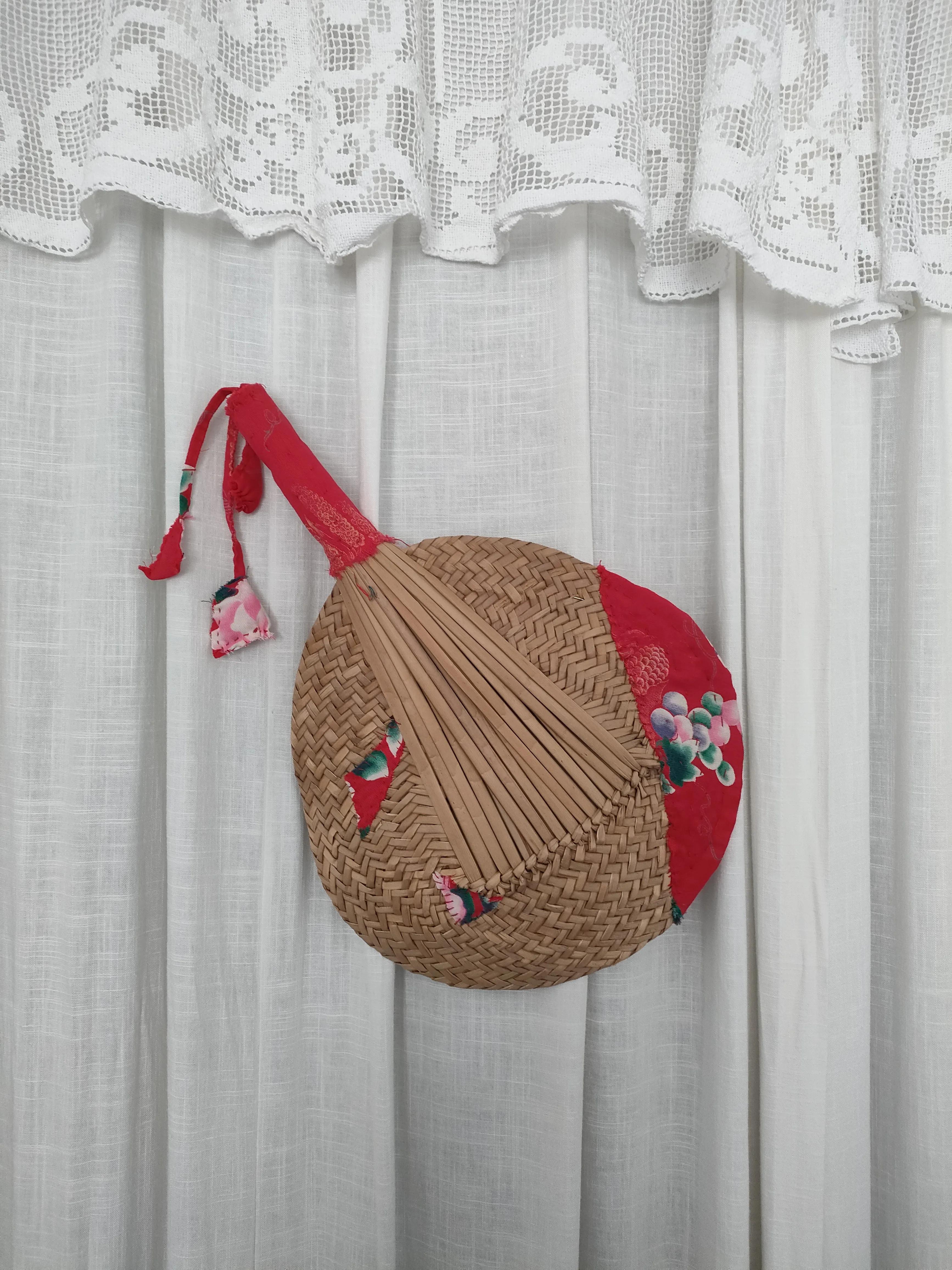 一把旧蒲扇,旧蒲扇