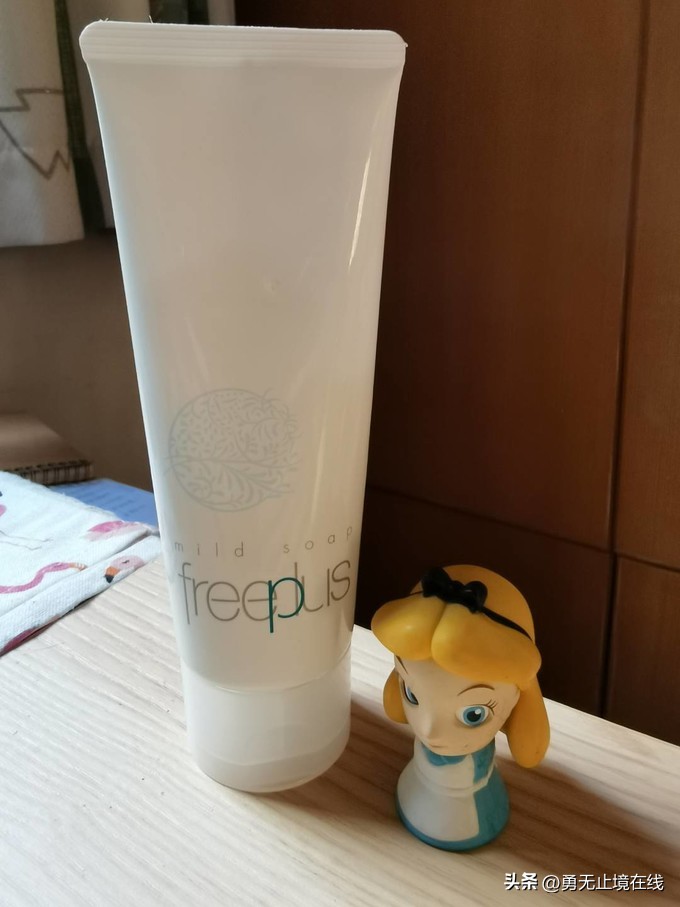 如何挑好用的洗面奶品牌,洗面奶推荐公认好用