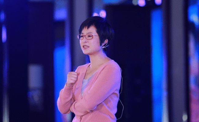 张泉灵辞职央视后，转行做投资人，投资“二混子”147万赚了1.2亿