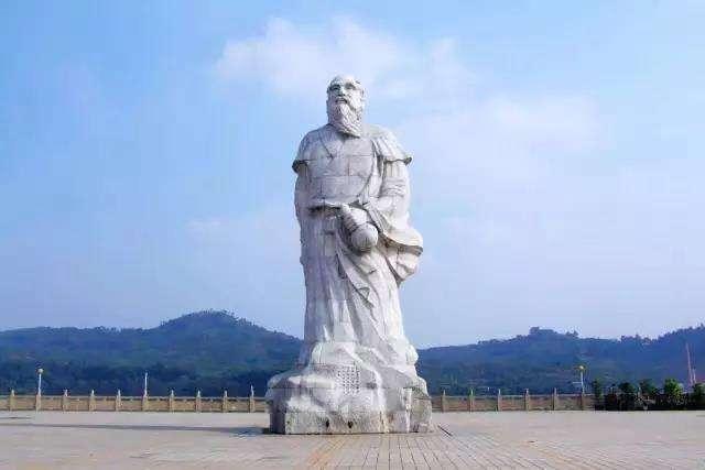 庄子逍遥游的四个故事,庄子讲故事典故逍遥游