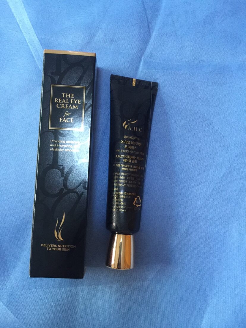 公认抗皱效果最好的四款眼霜,十大公认的便宜又好用的眼霜推荐