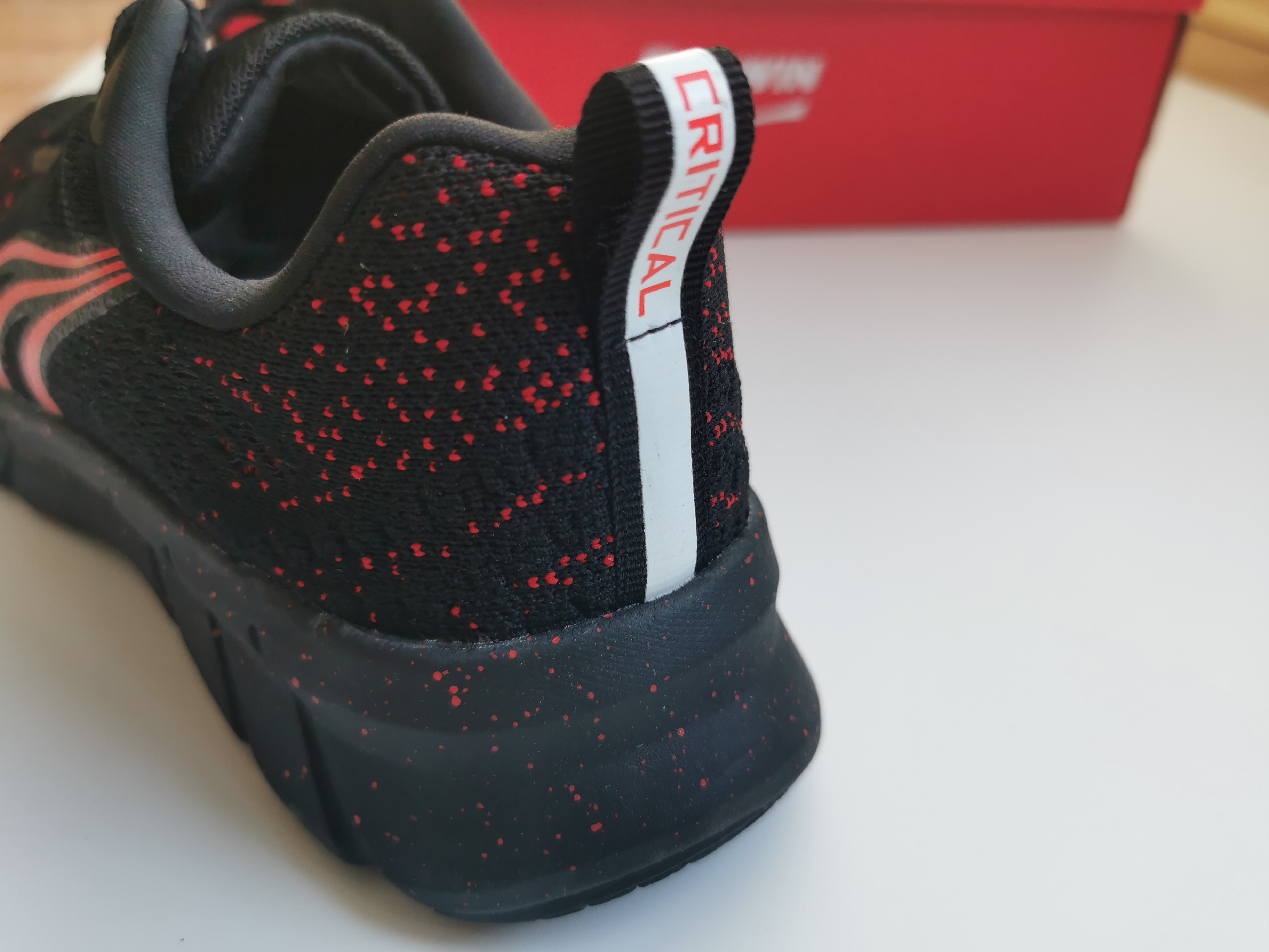 多威跑鞋哪一双最值得入手,多威临界一代适合多大体重