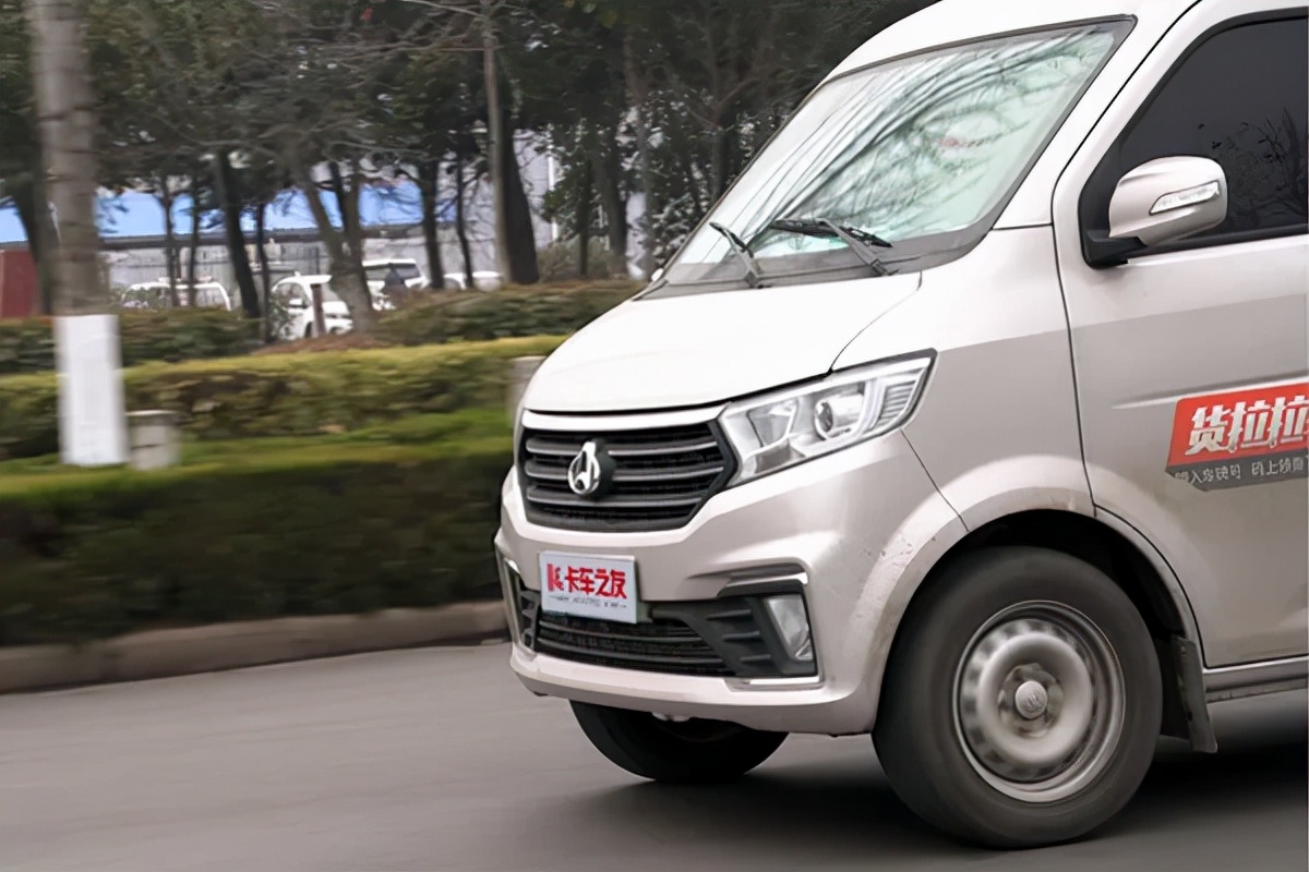 长安跨越电动物流车,长安跨越电动厢式货车怎么样