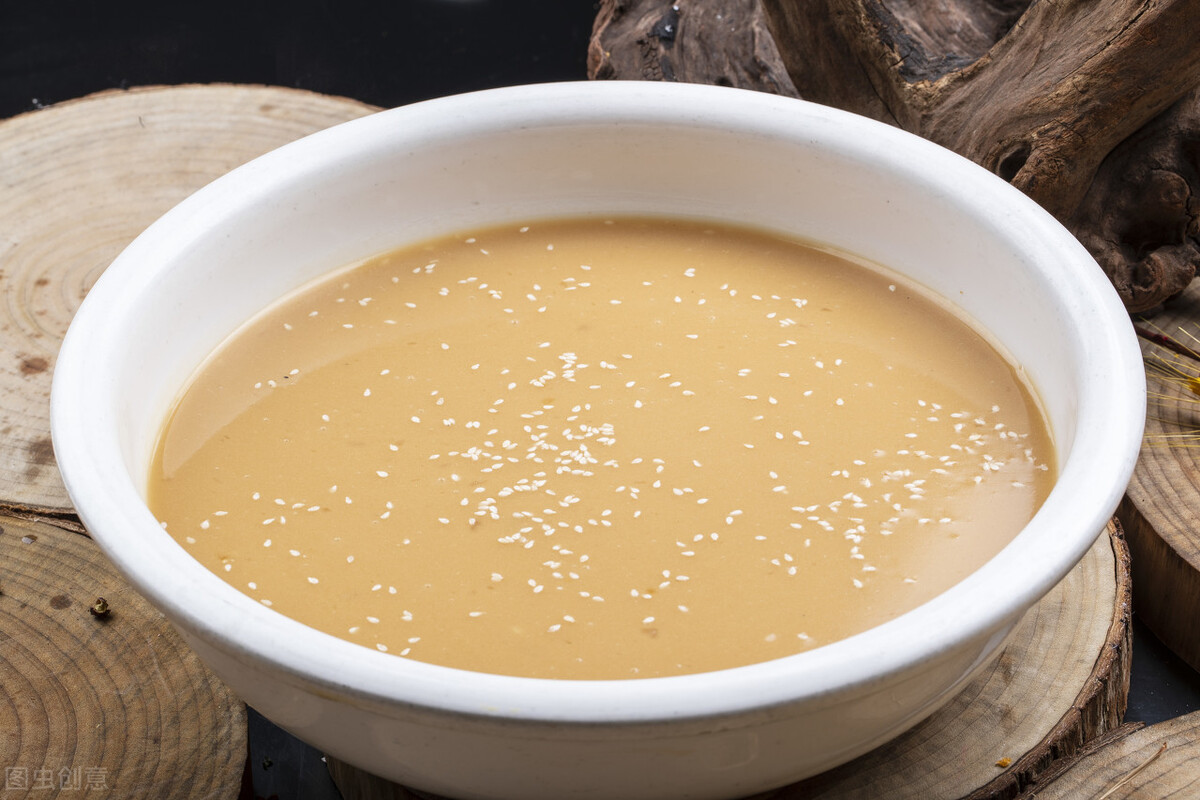 明日正月初七吃什么,明日立春有讲究当天吃什么饭好